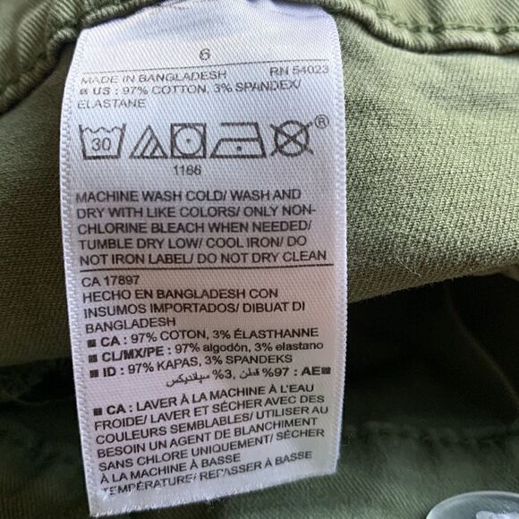 Old Navy Green Shorts size 6‎ - Picture 4 of 4